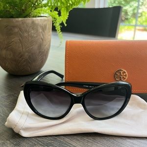 Tory Burch Women’s Black Cat Eye Sunglasses